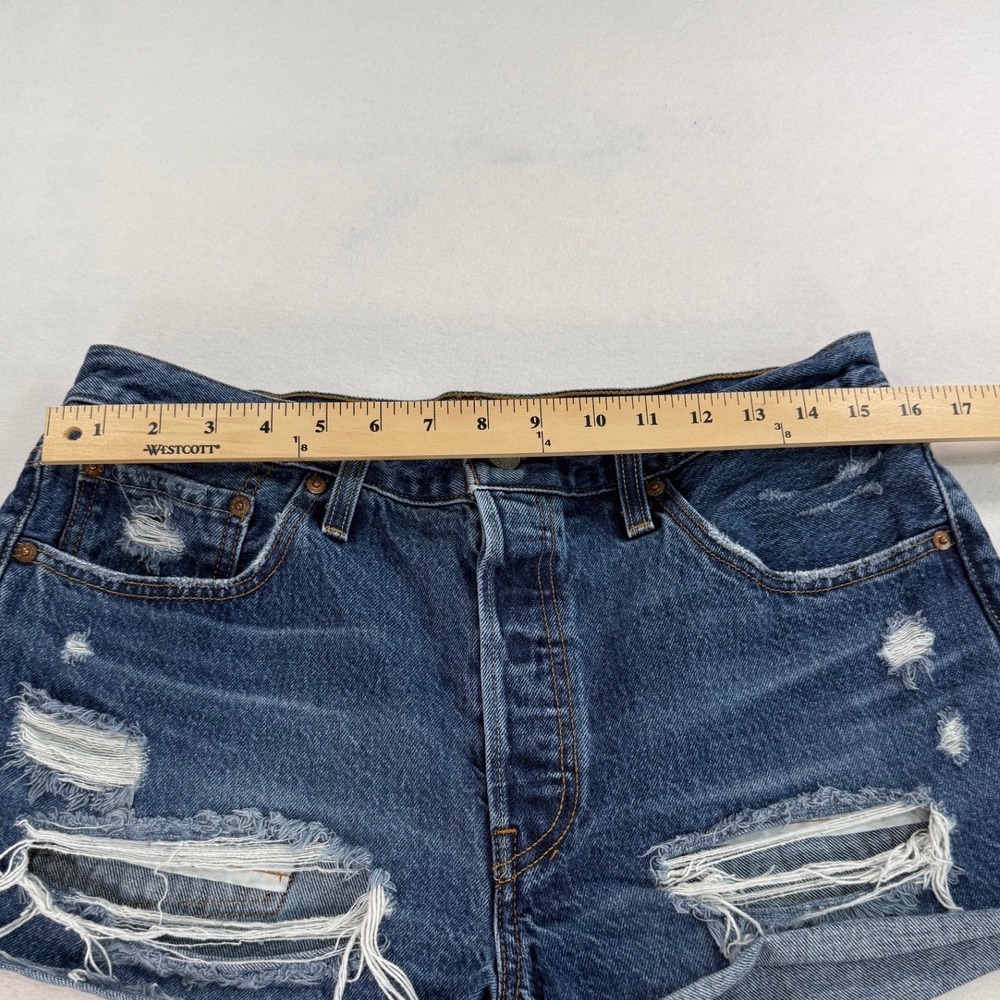 Levis 501 Original Denim Shorts Blue Distressed High Rise Frayed Hem Womens 32 - Picture 6 of 11